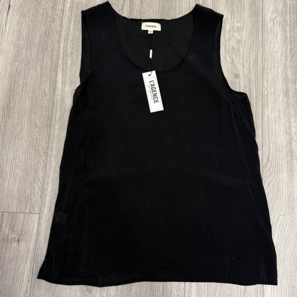 L'AGENCE Silk Blouse NWT Classic Scoop Neck